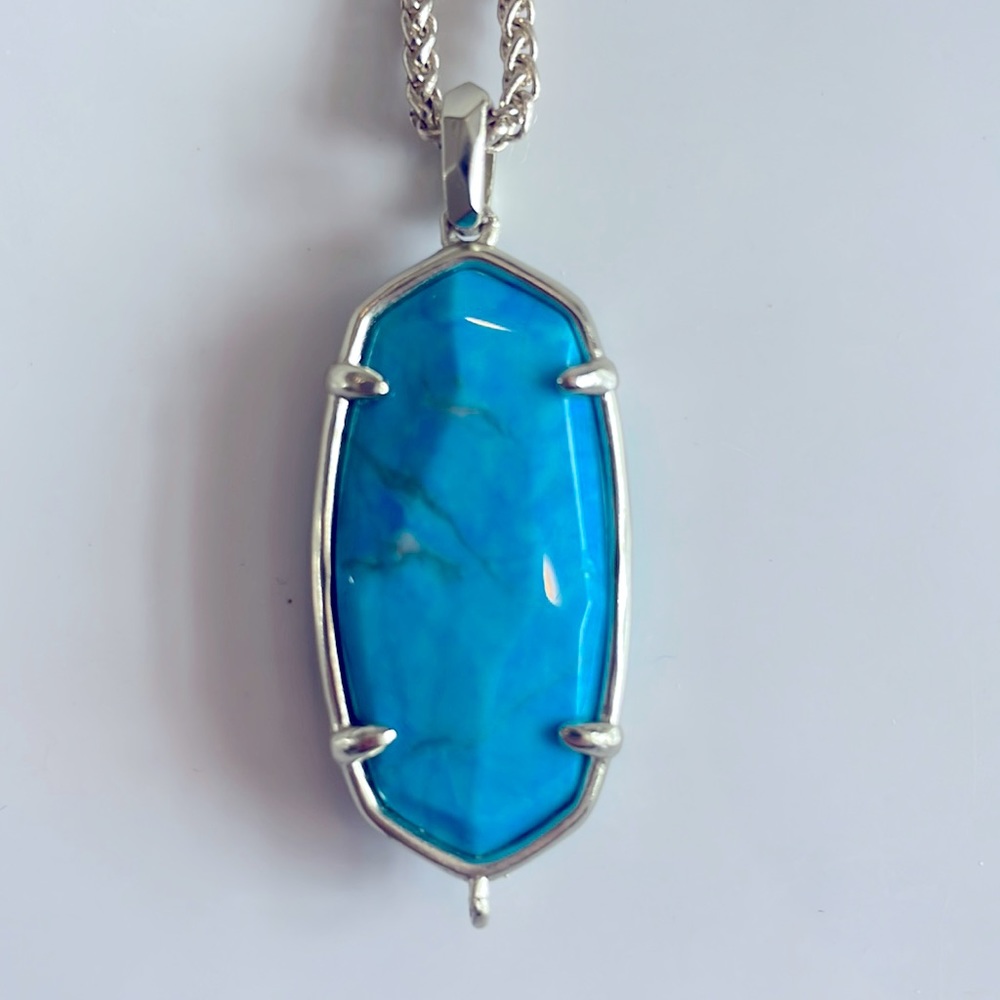 Kendra Scott turquoise pendant with adjustable chain